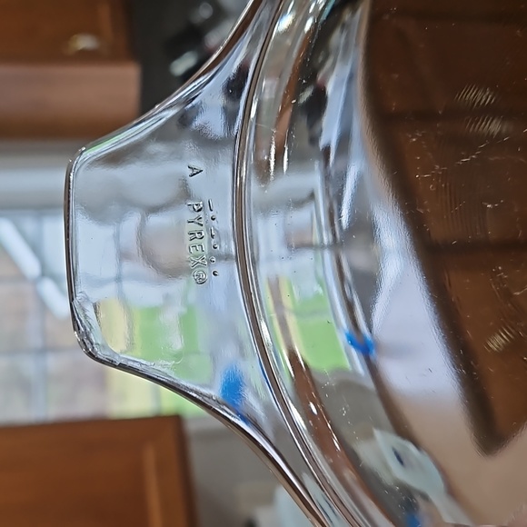 Vintage Pyrex Autumn Harvest Set of 3 Nesting Casserole Dishes with Lids!!! - Picture 16 of 16